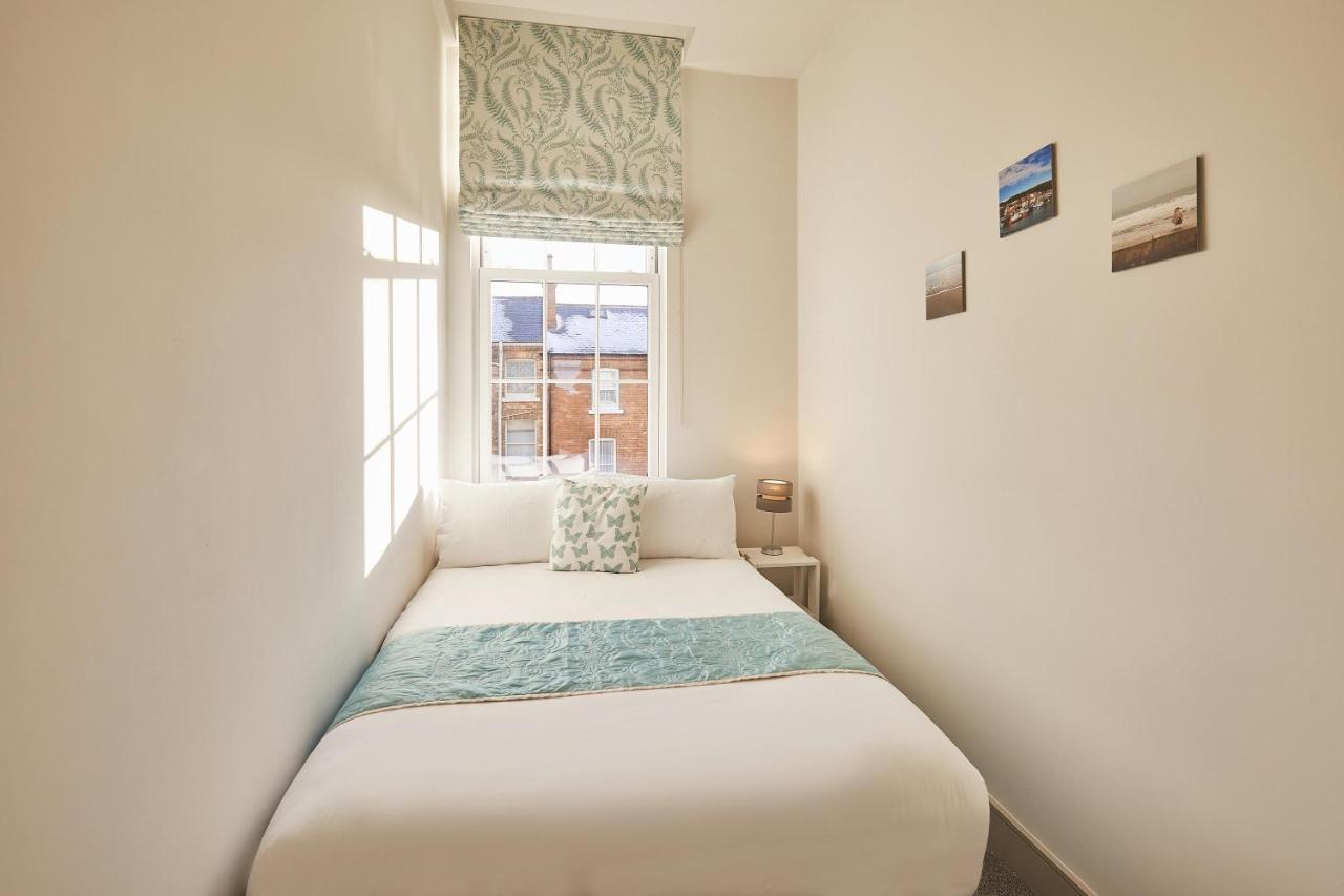 Host & Stay - 2 Maritime Apartments 스카버러 외부 사진